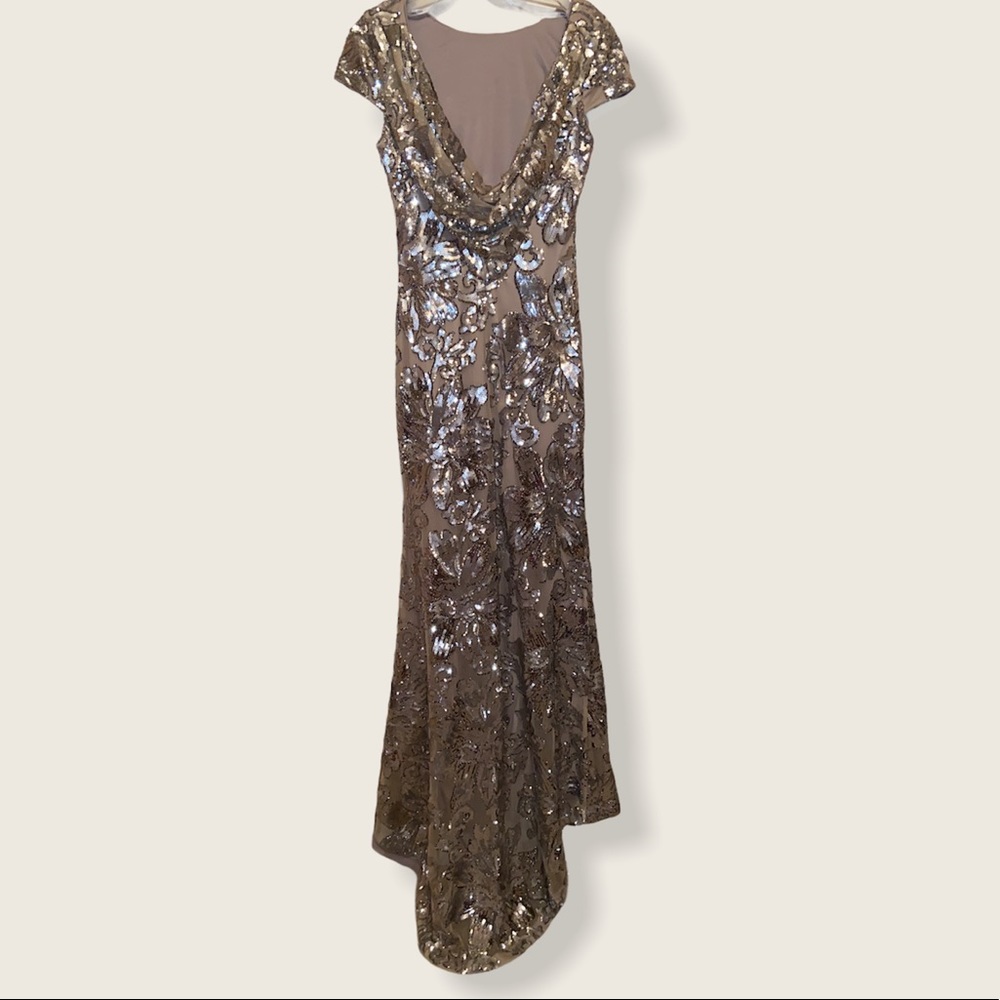 Calvin Klein Embellished Cowl Back Gown - Picture 6 of 16